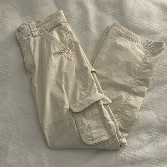 Abercrombie & Fitch Relaxed Cargo Pants (Size 26) (White/Cream) - Picture 1 of 4